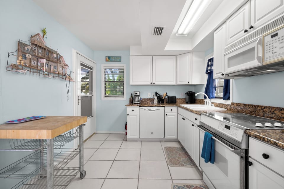 House (2 Bedrooms) | Property amenity