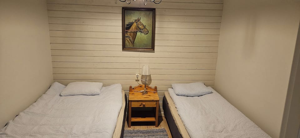 Comfort House, 5 Bedrooms | Bed sheets