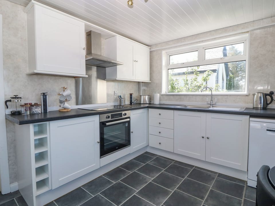 Fridge, dishwasher, electric kettle, toaster