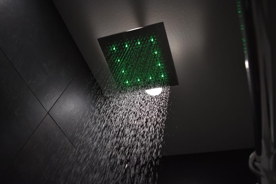 Bathtub, towels, soap