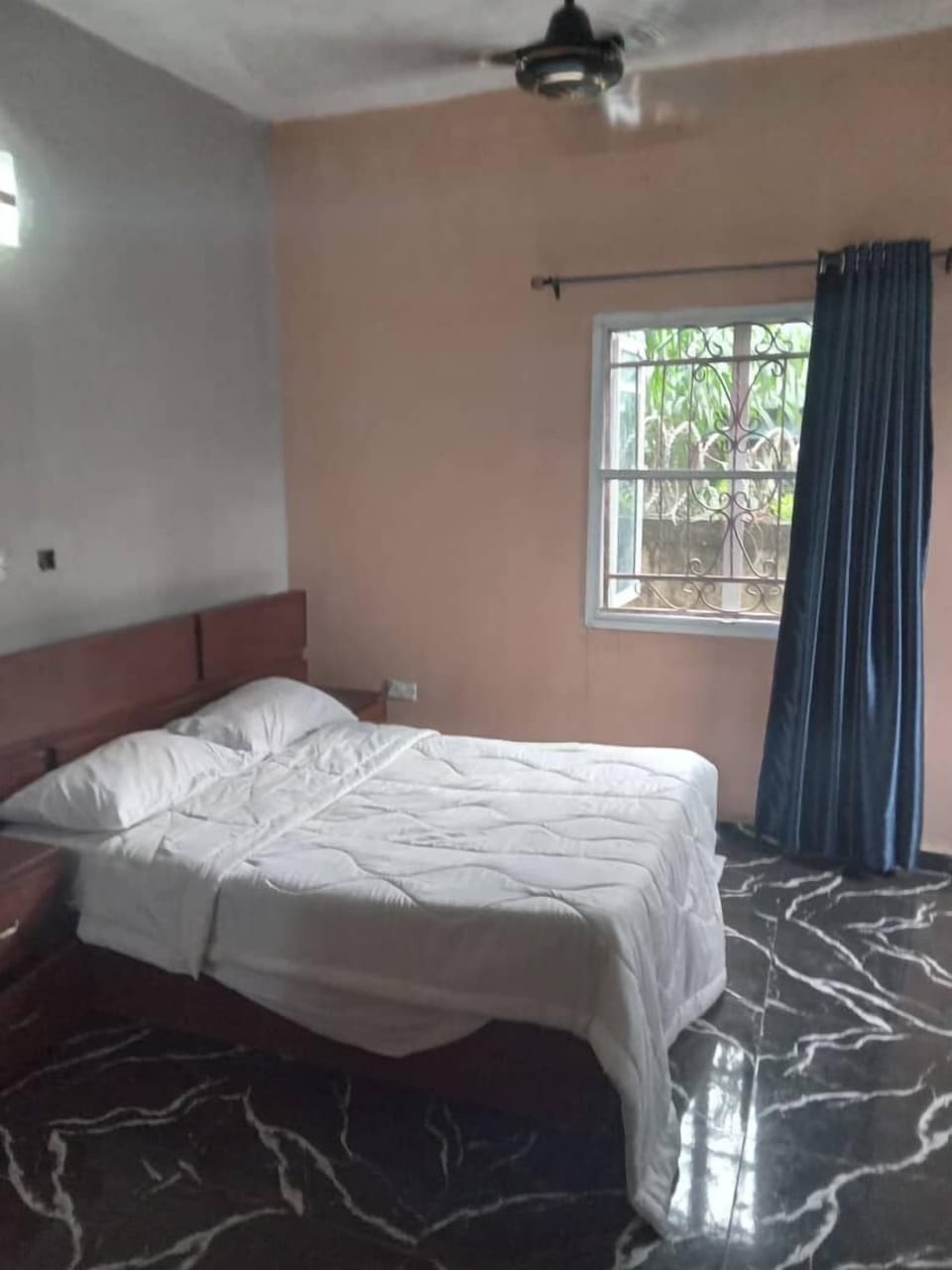 Economy Double Room | Individually furnished, iron/ironing board, bed sheets