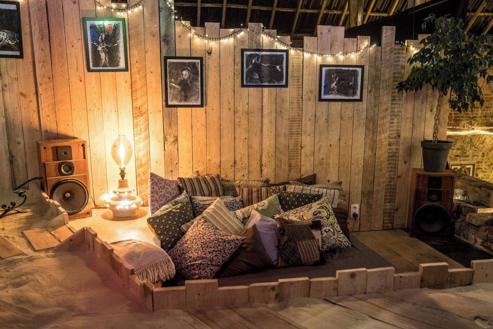 House, 2 Bedrooms, Smoking, Hot Tub | Interior
