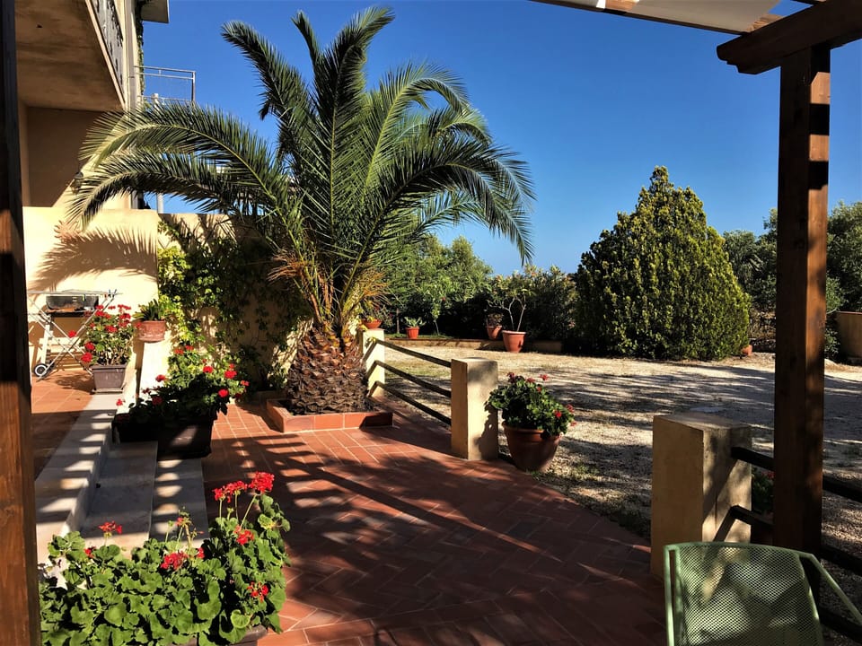 House, 1 Bedroom, Smoking, Patio | Terrace/patio