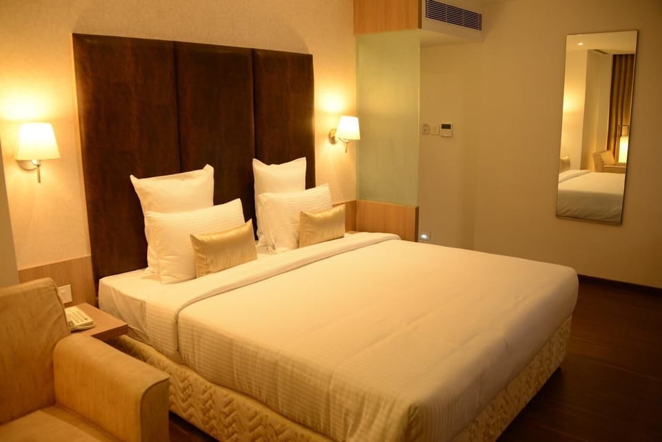 Premium bedding, free WiFi
