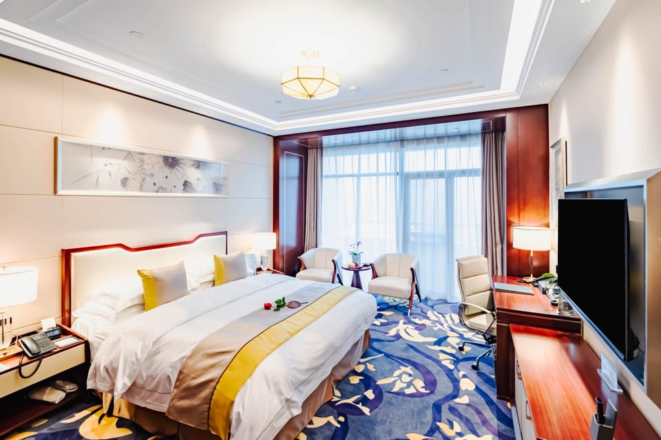 Standard Single Room | Premium bedding, down comforters, minibar, in-room safe