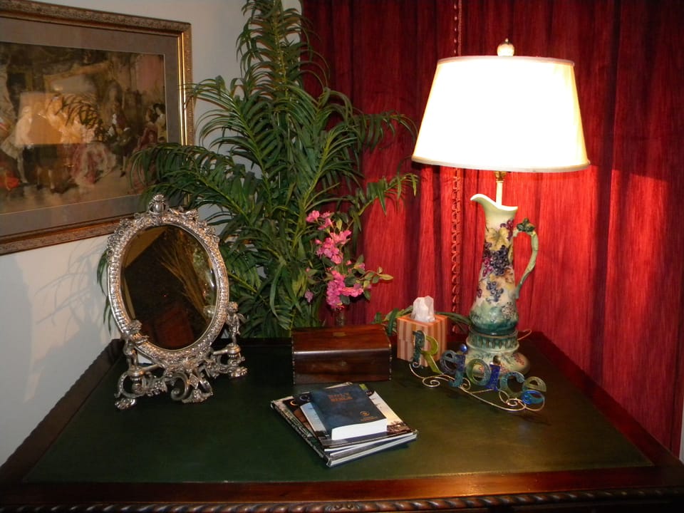 Suite, 1 King Bed (Victorian Suite) | Living area | 42-inch Smart TV with cable channels, TV, fireplace