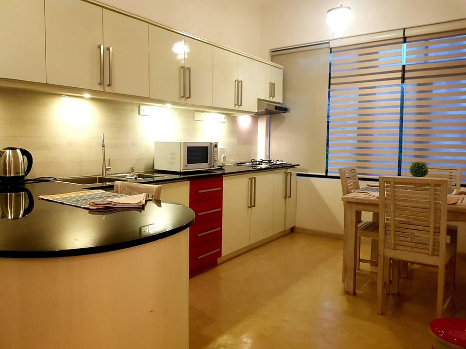 Apartment, 1 Bedroom, Smoking | Interior