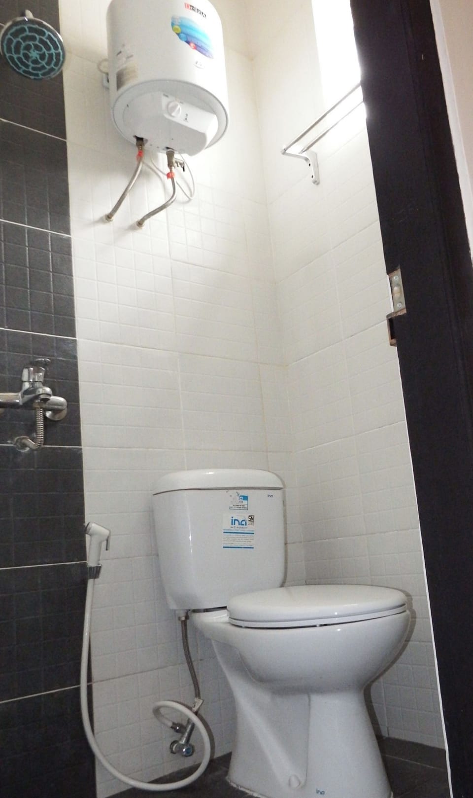 Rainfall showerhead
