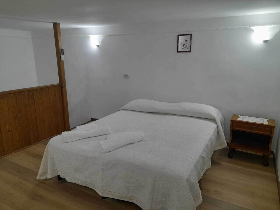 House, 1 Bedroom, City View | 1 bedroom