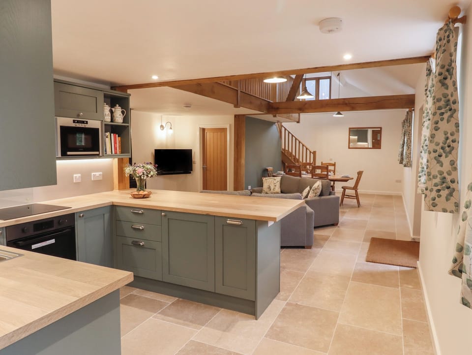 Fridge, dishwasher, electric kettle, toaster