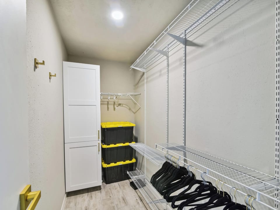 Condo (1 Bedroom) | Property amenity