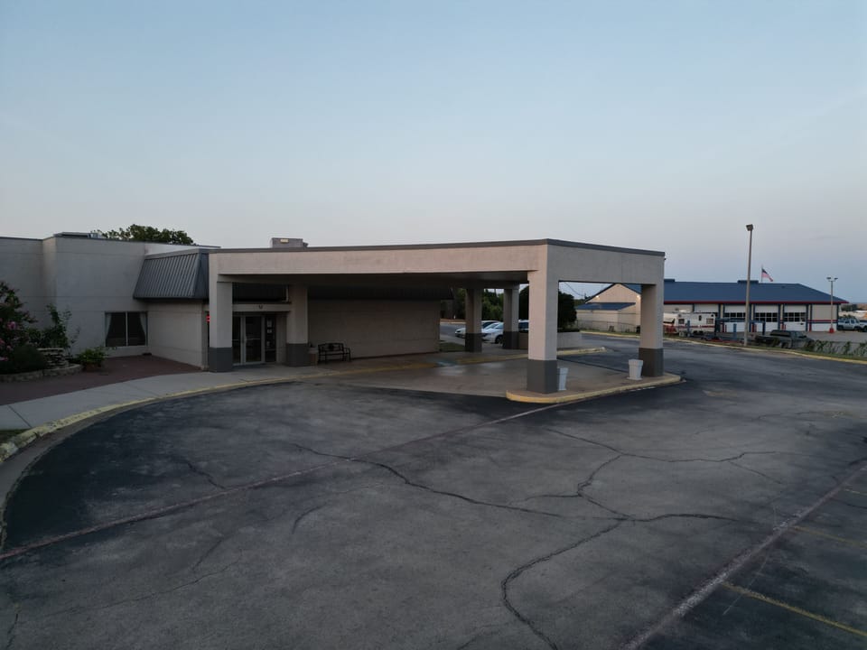 Texas Inn & Suites-Denton Hotel in Denton