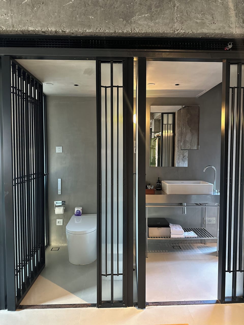 Design Twin Room, Hot Tub, City View | Premium bedding, down comforters, memory foam beds, minibar