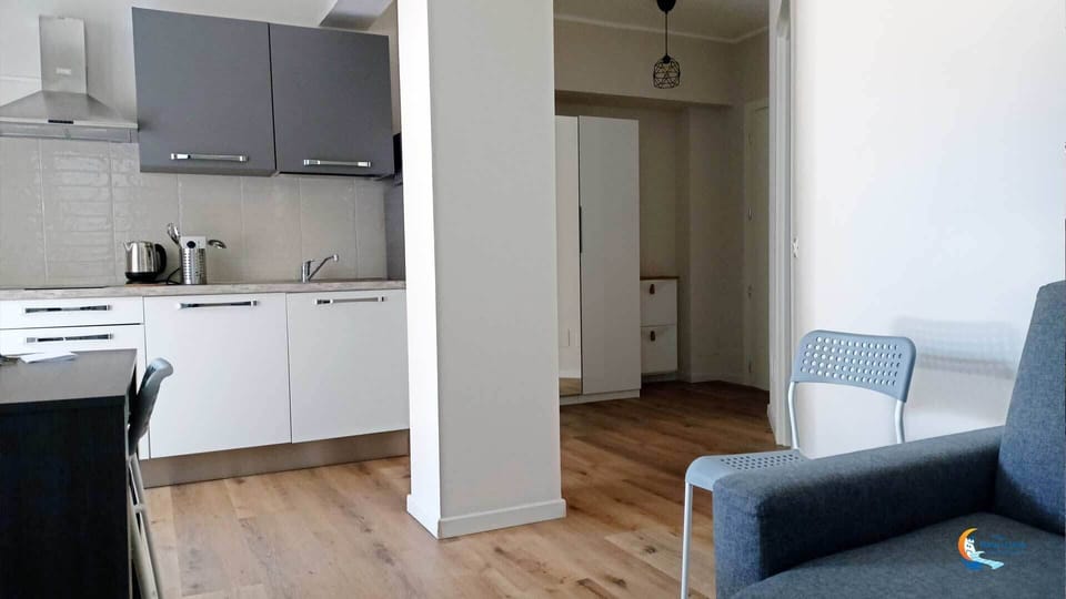 Family Suite | Private kitchen | Electric kettle