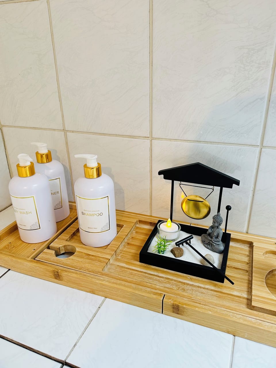 Slippers, soap, shampoo