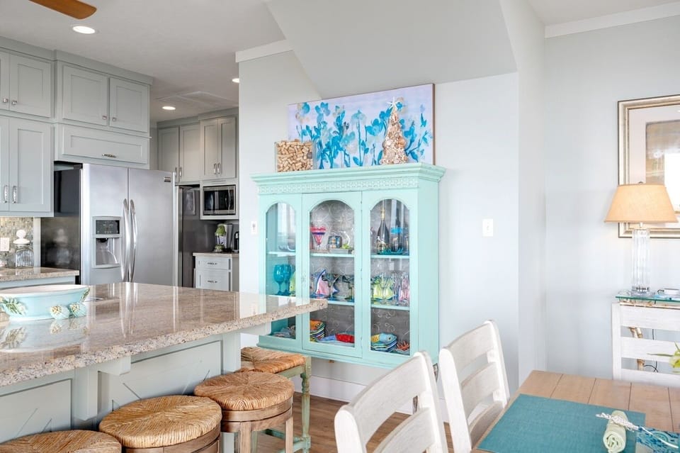 House, 4 Bedrooms | Private kitchen | Coffee/tea maker, fridge, toaster