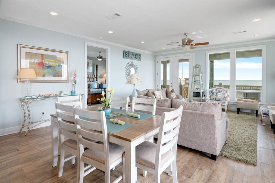 House, 4 Bedrooms | Dining