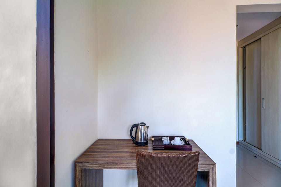 Junior Suite, Balcony | Desk, free WiFi, bed sheets