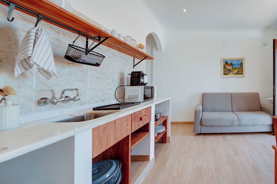 Francisca's House | Private kitchen | Fridge, microwave, oven, stovetop
