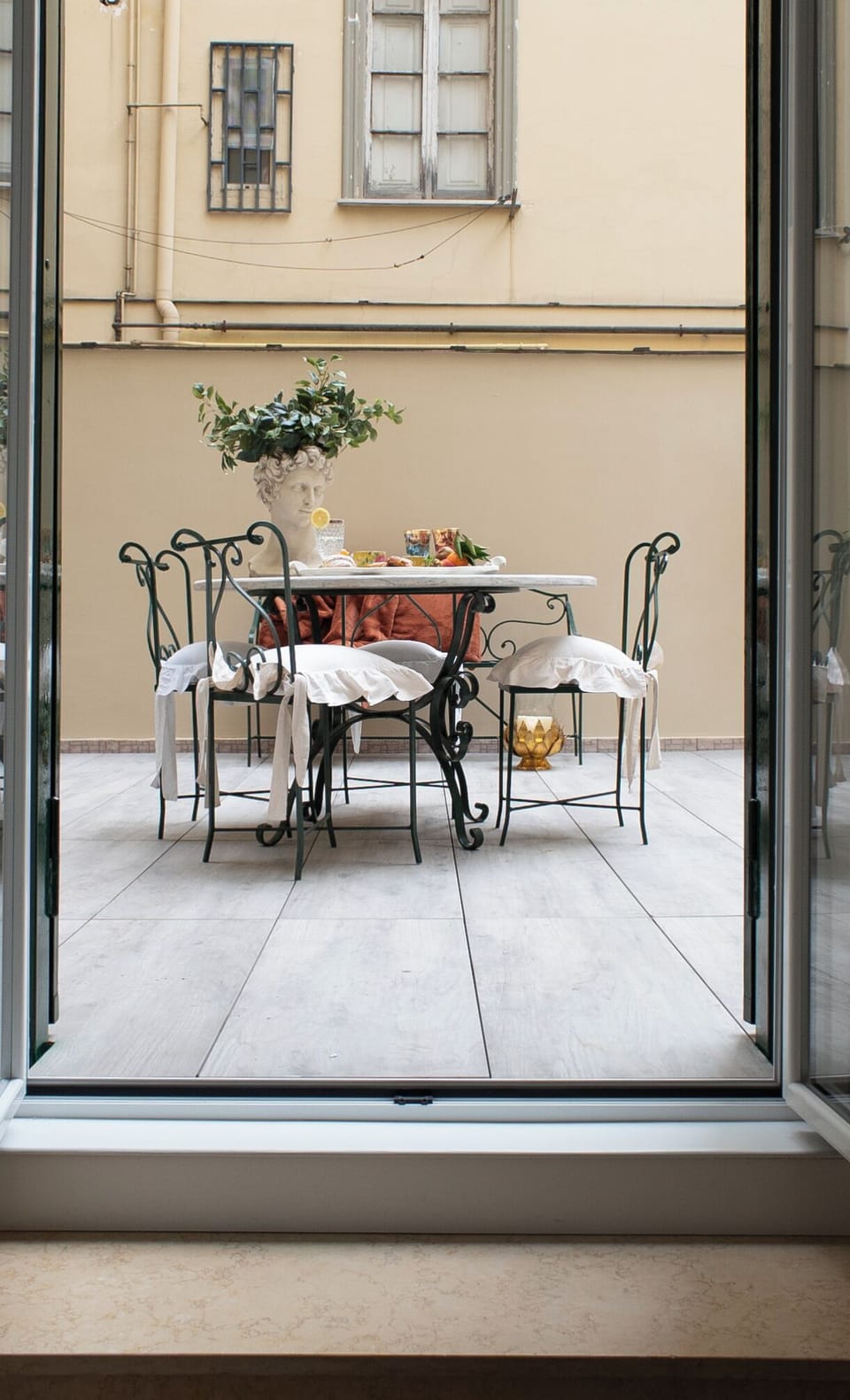 Deluxe Double Room | Terrace/patio