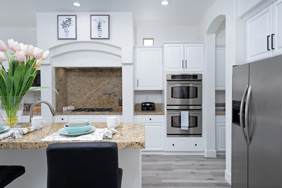 House | Private kitchen | Full-size fridge, microwave, oven, stovetop