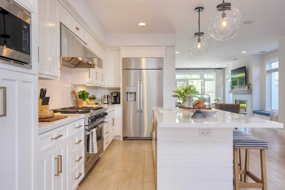 House (5 Bedrooms) | Private kitchen | Fridge, oven, stovetop, dishwasher