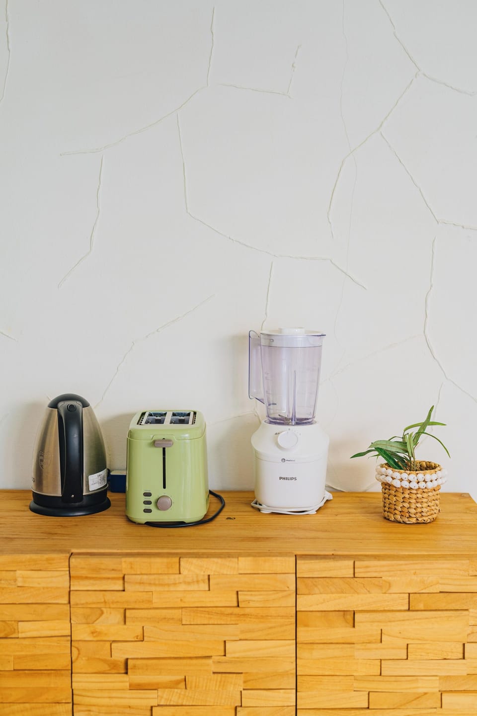 Fridge, microwave, stovetop, electric kettle