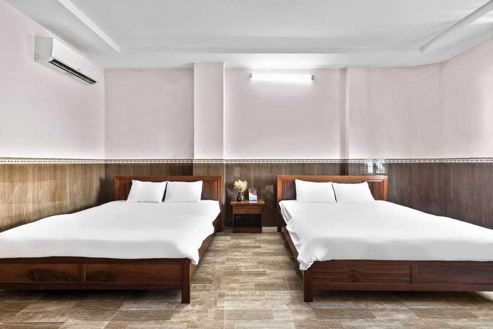 Family Shared Dormitory, Multiple Beds | Desk, WiFi (free), bed sheets