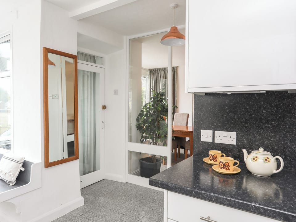 Fridge, dishwasher, electric kettle, toaster