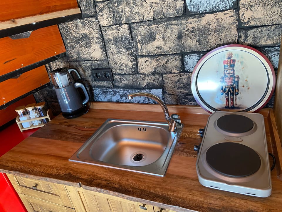 Economy Villa | Private kitchen | Fridge, stovetop, coffee/tea maker, electric kettle