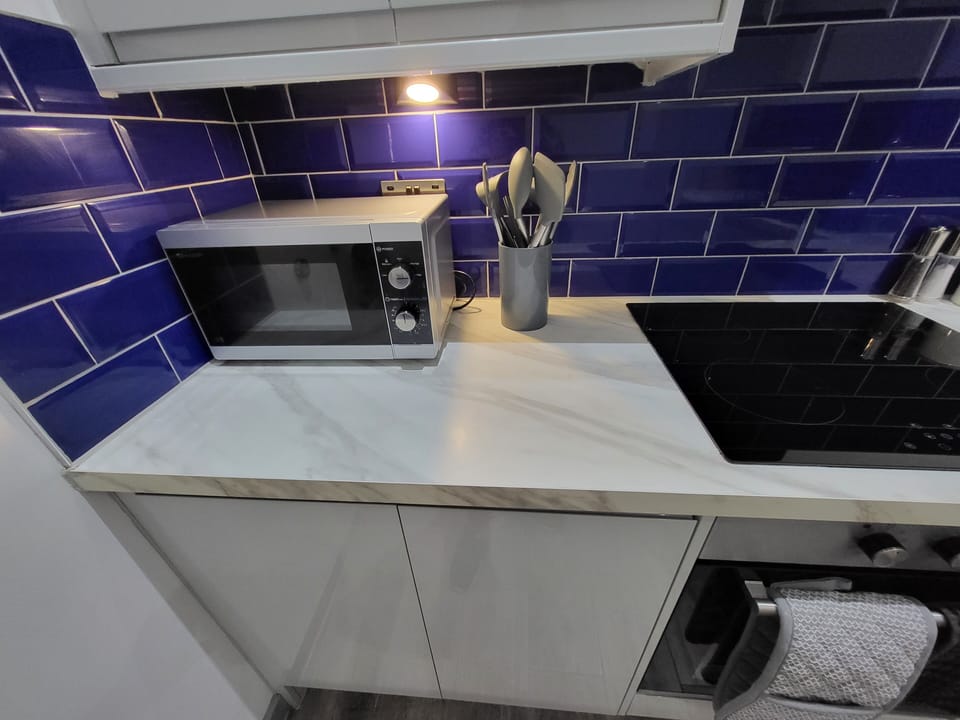 Room | Private kitchen | Electric kettle