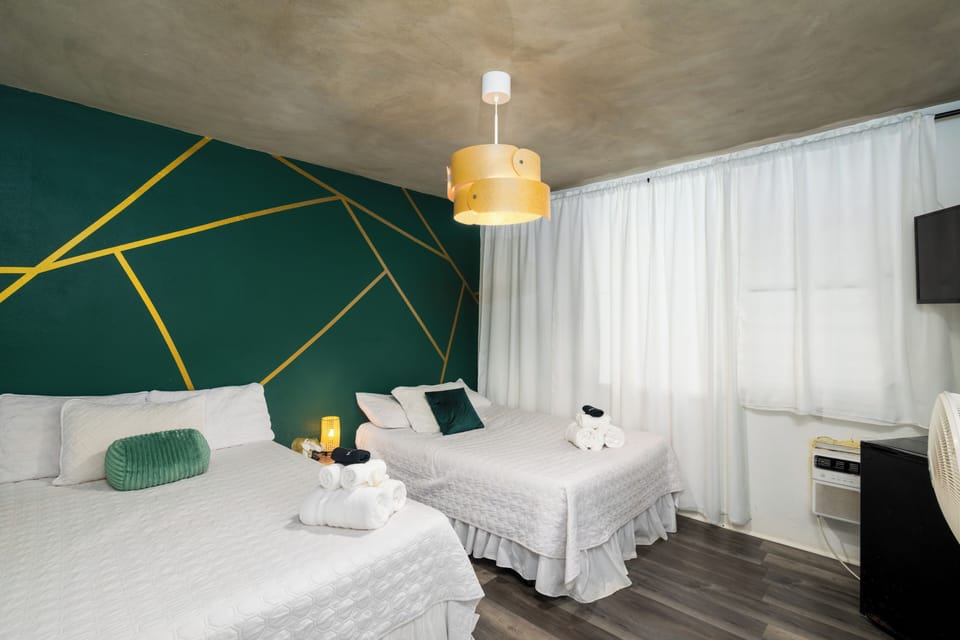 Deluxe Double Room | WiFi (free), individually decorated