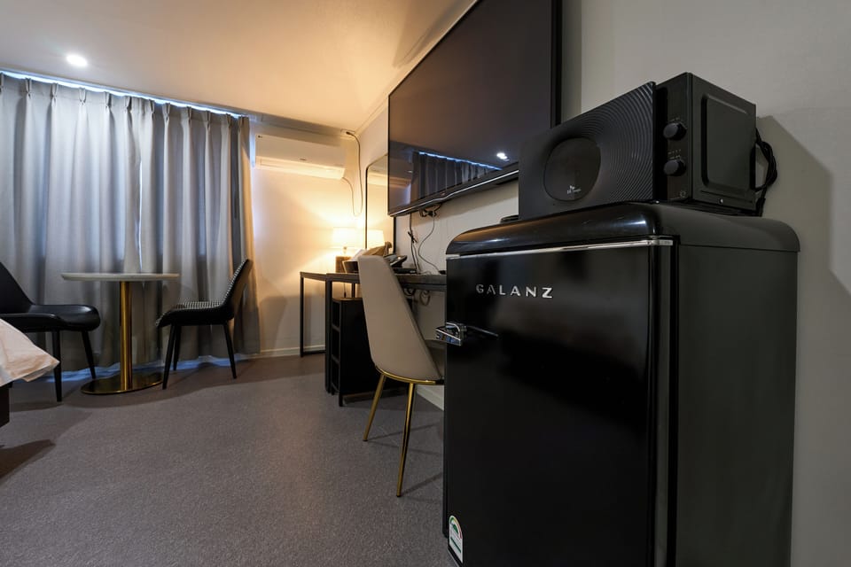 Family | Premium bedding, free WiFi, bed sheets