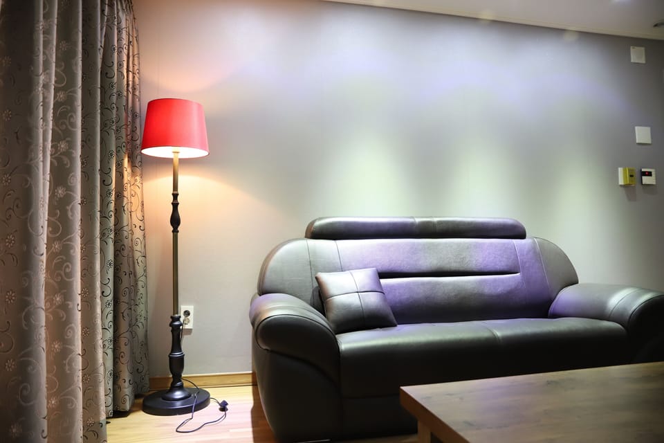 Suite (Additional guest more than 2, KRW10,000 charge per guest at the property) | Desk, free WiFi, bed sheets