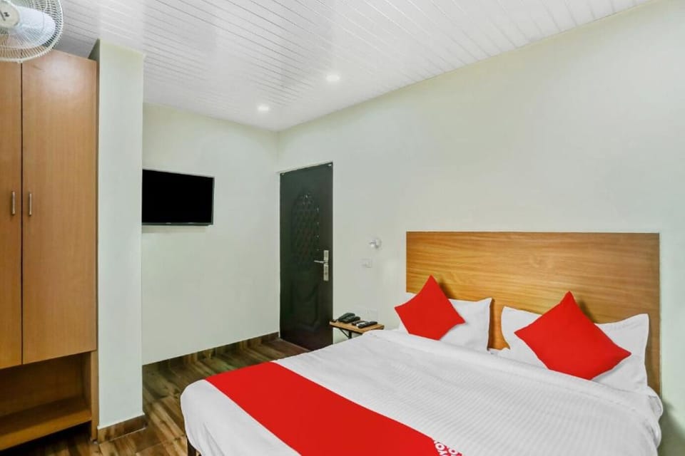 Deluxe Room | 1 bedroom, free WiFi