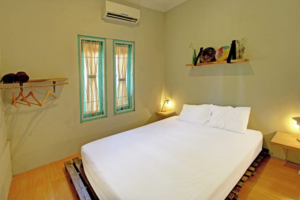 Deluxe Double Room | Desk, laptop workspace, free WiFi, bed sheets