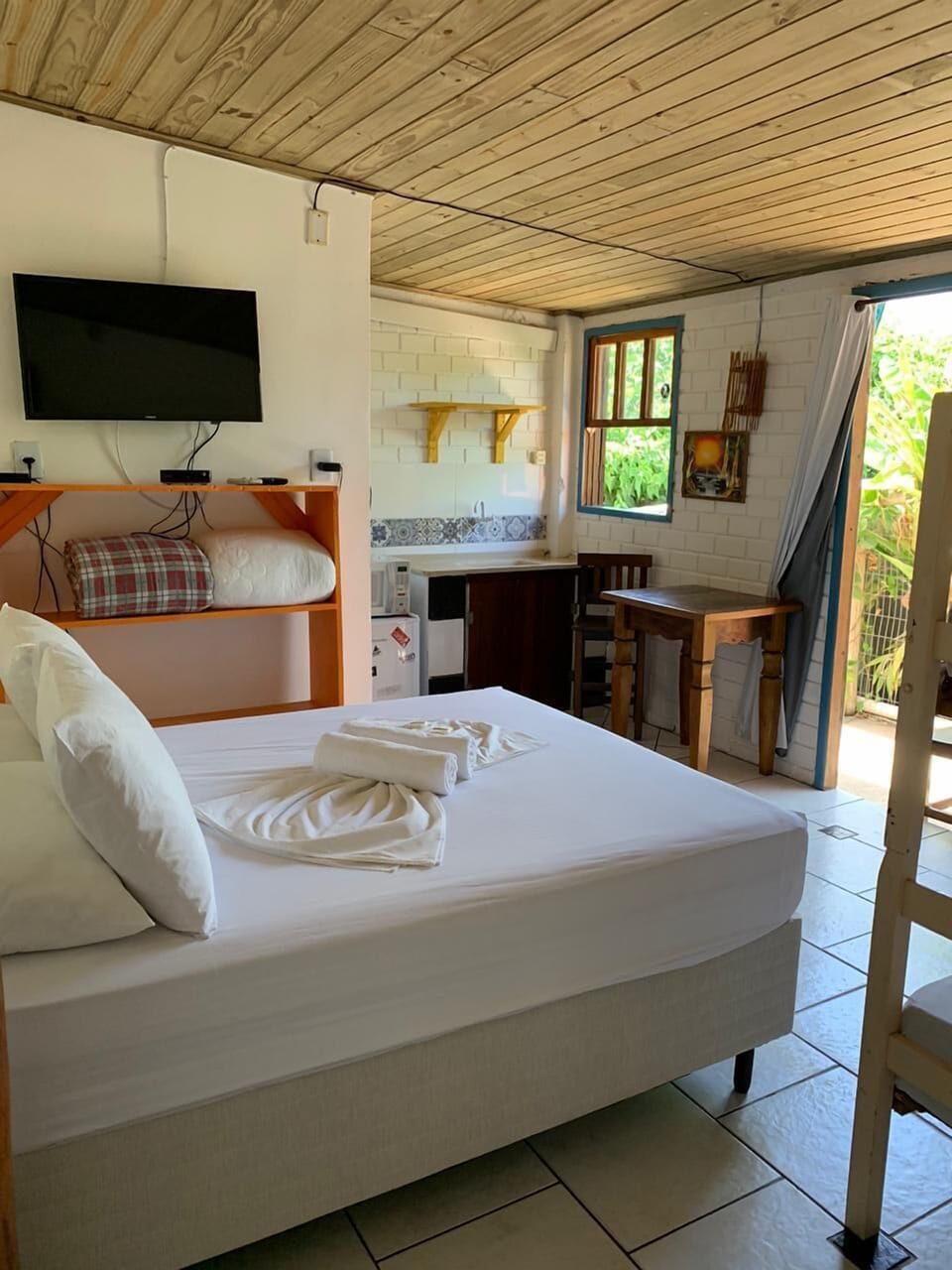 Classic Suite | 1 bedroom, free WiFi, bed sheets