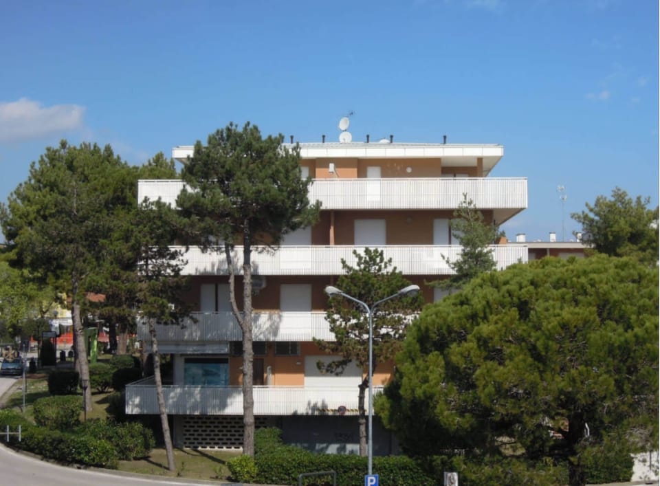 Apartment, 2 Bedrooms, Terrace, City View | Front of property