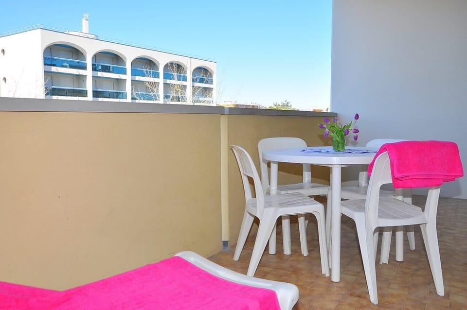 Apartment, 1 Bedroom, Balcony, Ocean View | Terrace/patio