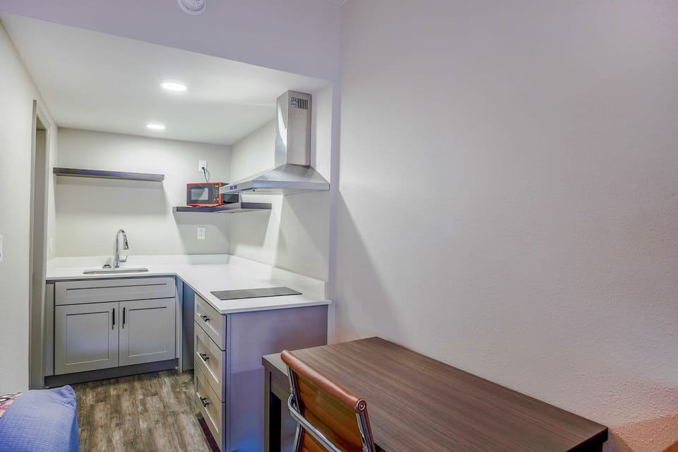 Room, 2 Double Beds, Accessible | Bathroom | Free toiletries, hair dryer, towels