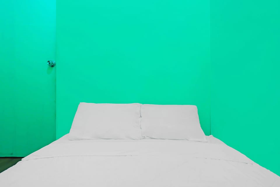 Double Room | Laptop workspace, WiFi (free), bed sheets