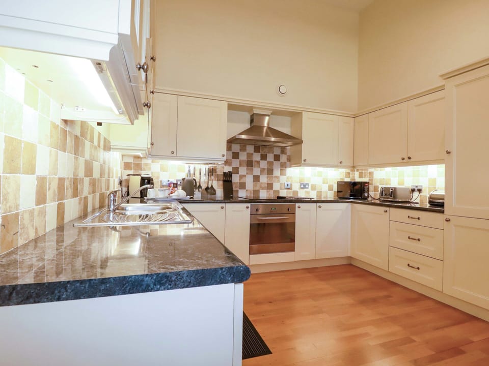 Cottage | Interior