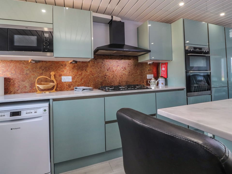 Fridge, dishwasher, electric kettle, toaster