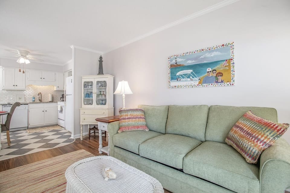 Condo, 2 Bedrooms | Living area | Smart TV
