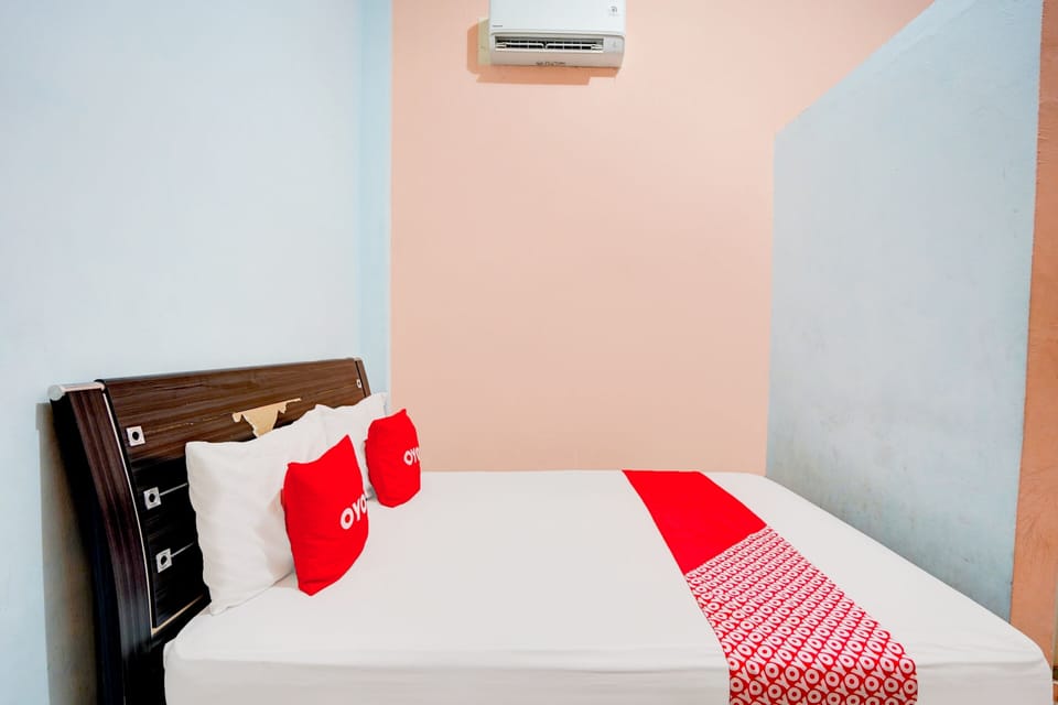 Standard Double Room | Desk, laptop workspace, free WiFi, bed sheets