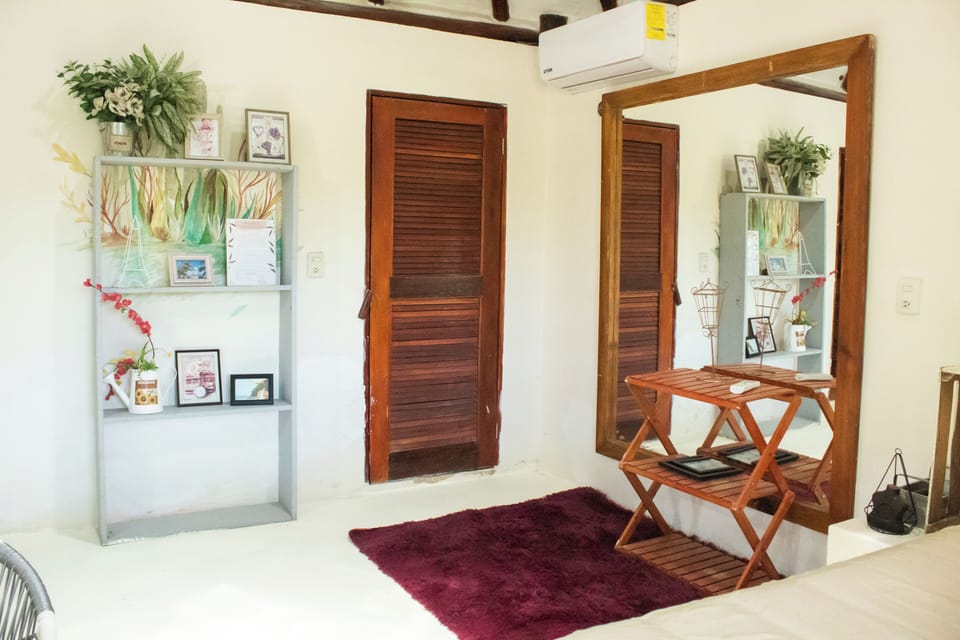 Classic Cabin | Living area