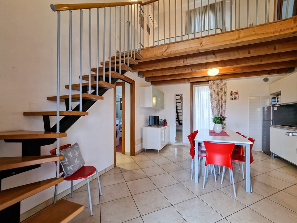 Apartment, 3 Bedrooms, Balcony | Living room