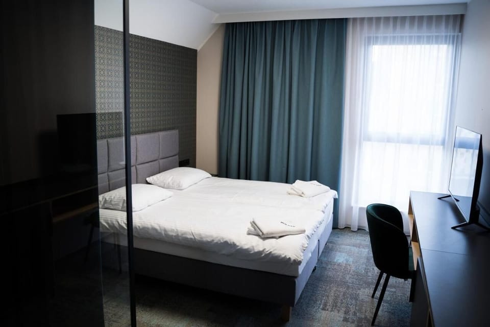 Standard Double or Twin Room | Free WiFi, bed sheets