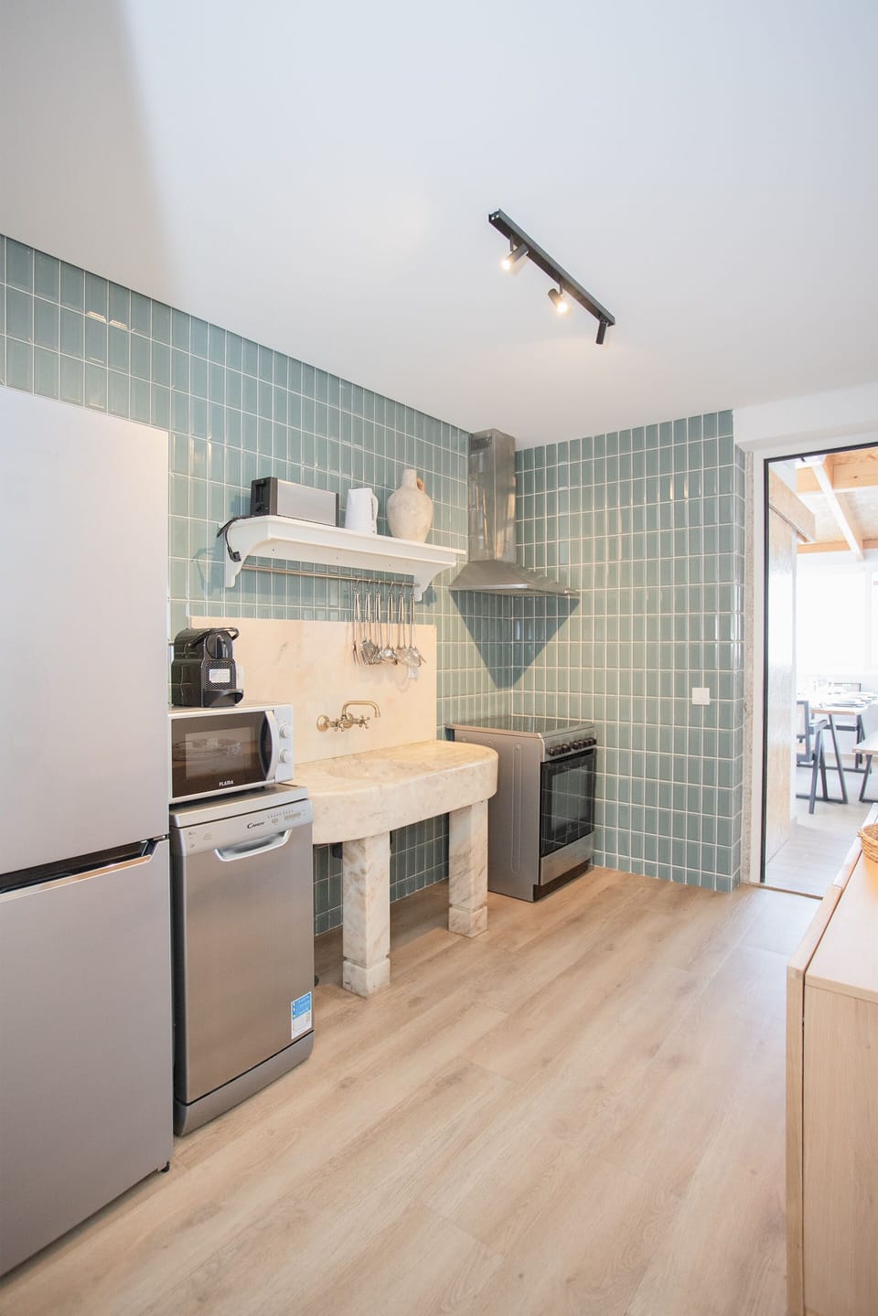 Room | Private kitchen | Electric kettle
