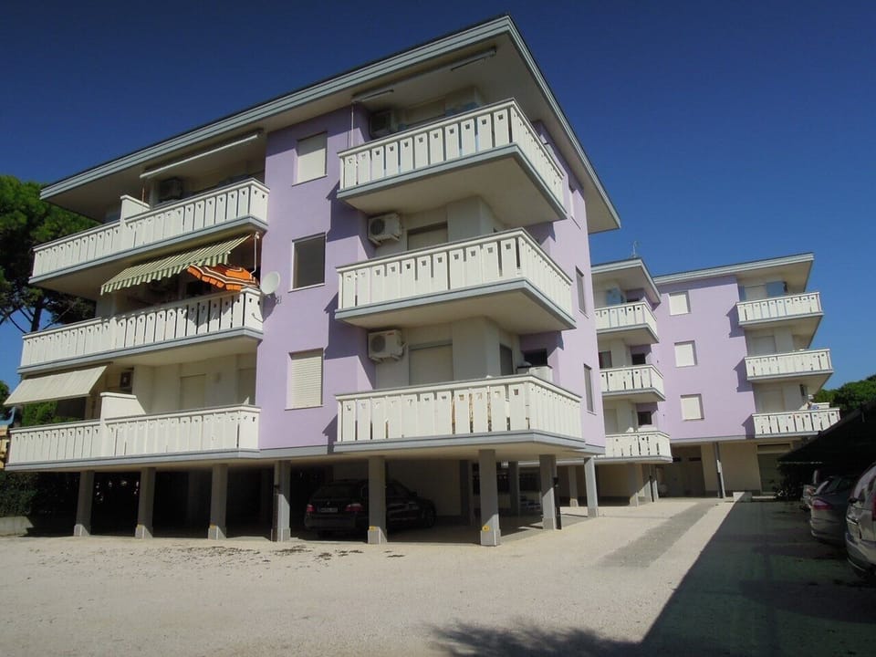 Apartment, 2 Bedrooms, Balcony, Ocean View | Front of property